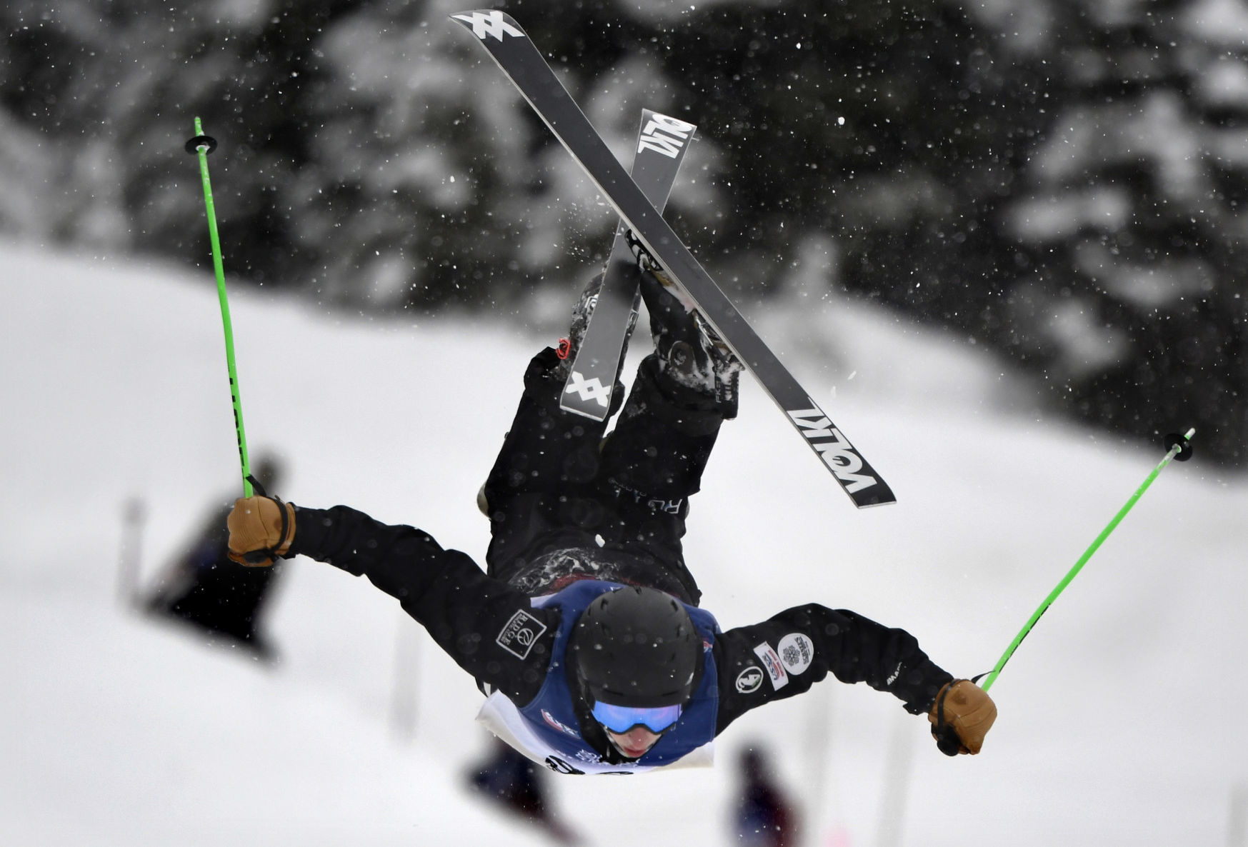 Pacific Northwest Regional Mogul Competition-03.JPG